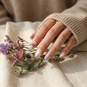 Pressed Blossom Champagne